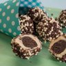 choco power ball micro sabor chocolate e chocolate branco doce